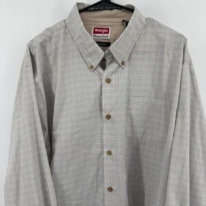 Wrangler Men's Beige Plaid Long Sleeve Wrinkle Resist Button Up Shirt‎ 2XL